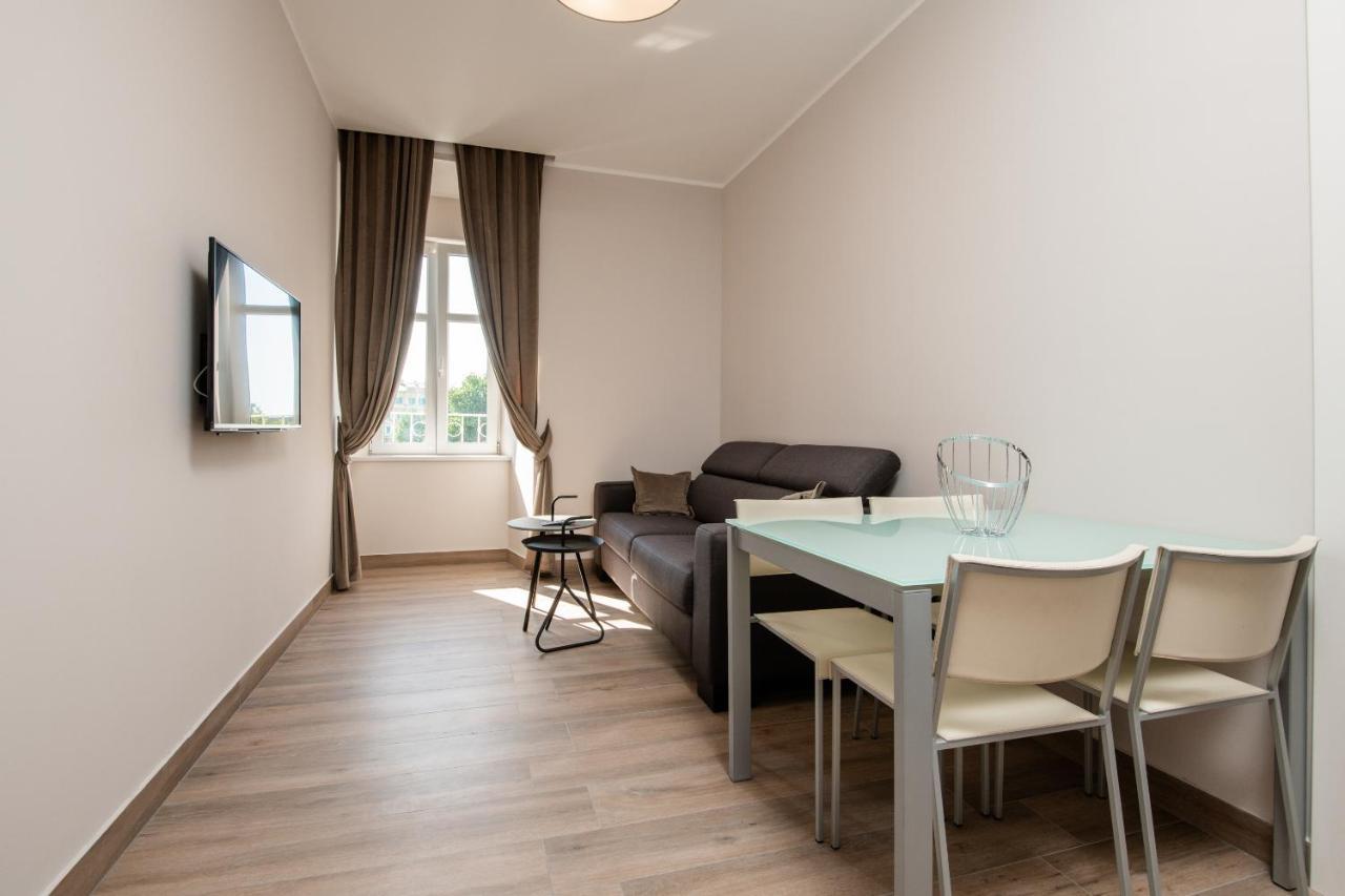 Deluxe Apartments & Rooms Revis Rijeka Exteriör bild